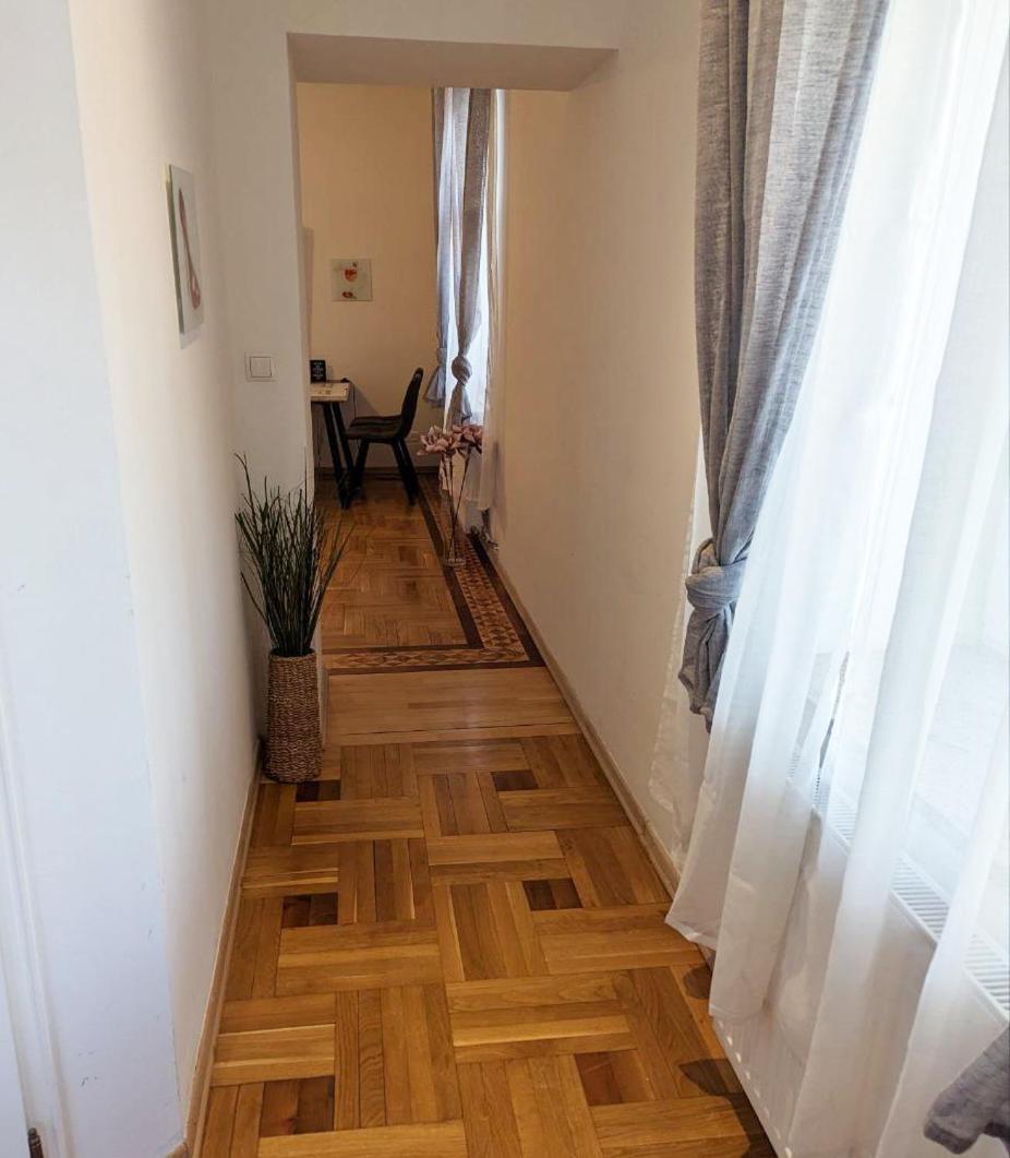 Apartment Schoenbrunn Palace Free Parking And 24h Check-in